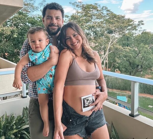 ¡Andrea Quattrocchi está nuevamente en la dulce espera! - Gente - ABC Color