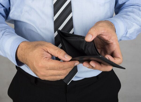 49 empresas no pagaron aguinaldo, según Ministerio de Trabajo - MarketData