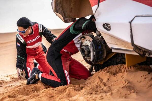 Dakar 2023: Mala jornada para la paraguaya Andrea Lafarja