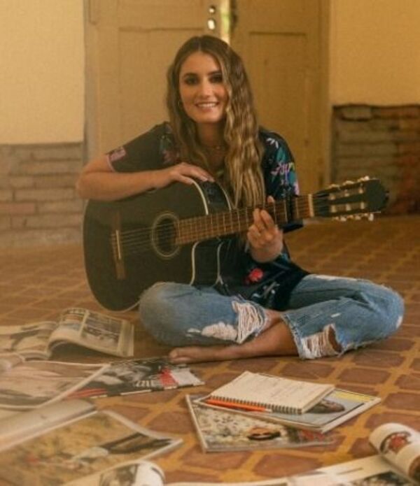 “RUMBO” Maria Rehnfeldt presenta nueva canción con ft. de Missmaella