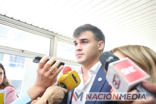 Diario HOY | Otorgan libertad ambulatoria a uno de los procesados por agresión a Zapag