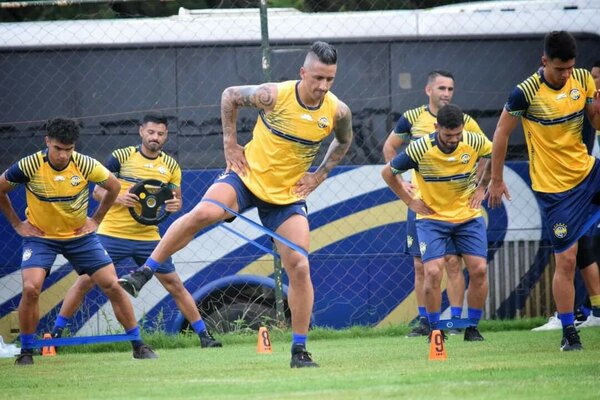 Lucas Barrios en el fútbol paraguayo: Un 'sueño cumplido' y la influencia de dos mundialistas