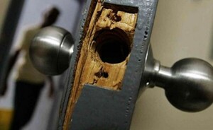 Delincuentes se llevan hasta la carne y cerveza de una iglesia