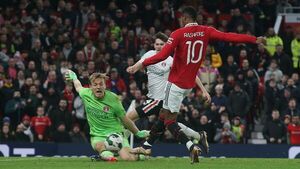 Manchester United prolonga su alegría en la Copa de la Liga