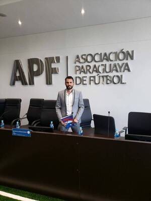¡Insólito! El club que presentará a su cuerpo técnico en una churrasquería