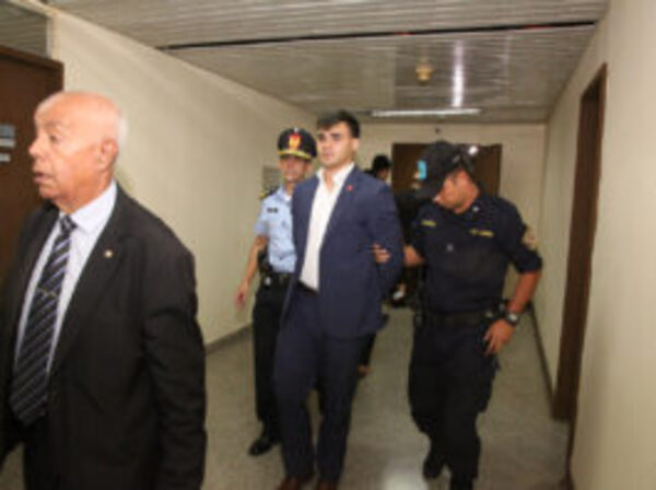 Jueza otorga libertad ambulatoria a Marcelo Fretes - PDS RADIO Y TV