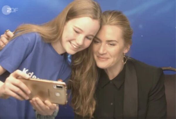 La actriz Kate Winslet se vuelve viral por ayudar a una joven periodista en su primera entrevista - Megacadena — Últimas Noticias de Paraguay