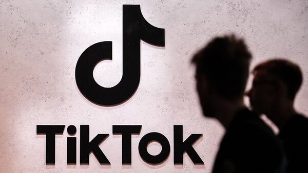 Tiktok lucha por apagar las sospechas de espionaje y privacidad en Europa