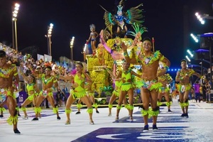 Carnaval encarnaceno genera expectativa de ingresos cercana a USD 1 millón, en su retorno tras la pandemia - MarketData