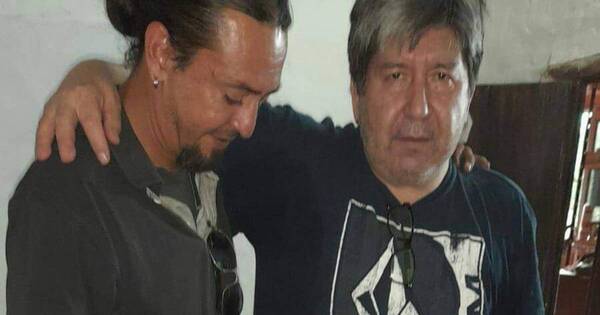 La Nación / Joven necesita ayuda para seguir entregando prótesis sin costo a personas con discapacidad