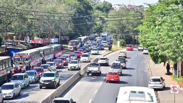 Conductores de plataformas se movilizarían para reclamar la disminución del precio de los combustibles - Informatepy.com