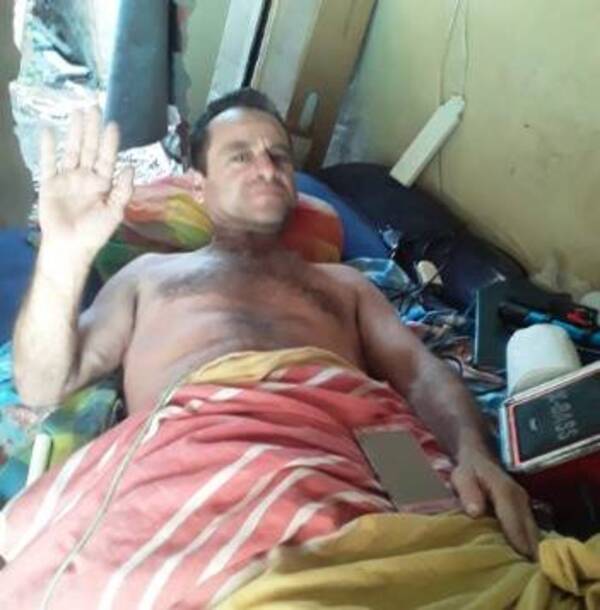 Sufrió un accidente laboral, su familia lo abandonó y ahora pide ayuda a gritos para ser operado