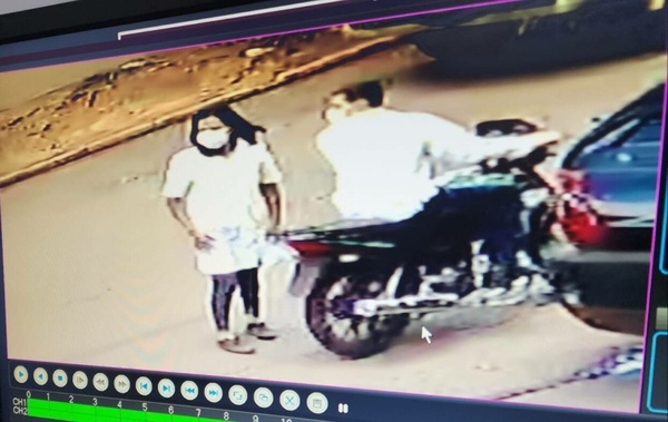 Se disfrazaron de “enfermeras” para asaltar una joyería