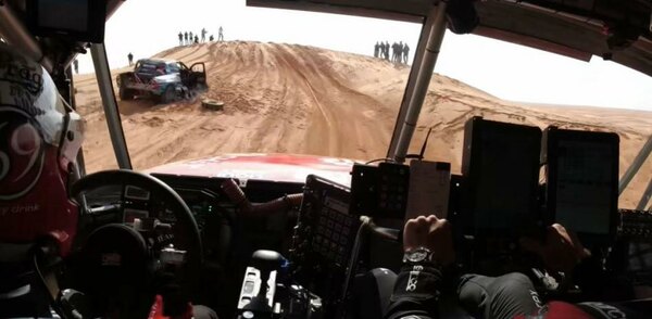 El Dakar de luto: Fallece un aficionado dejando al líder en camiones destrozado