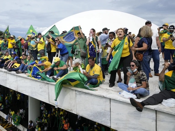 Brasil: Liberaron a 599 sospechosos de participar en los actos antidemocráticos del domingo - ADN Digital
