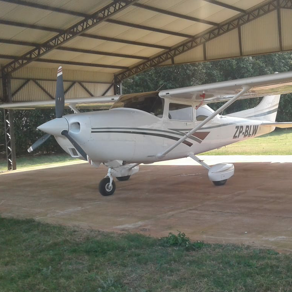 Policía reporta robo de una avioneta en Caaguazú | 1000 Noticias