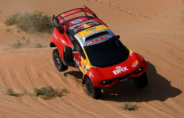 Cuarta victoria de etapa para Loeb que ya es tercero en la general