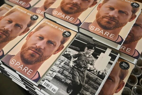 Moehringer, el escritor en la sombra tras la biografía del príncipe Enrique - Mundo - ABC Color