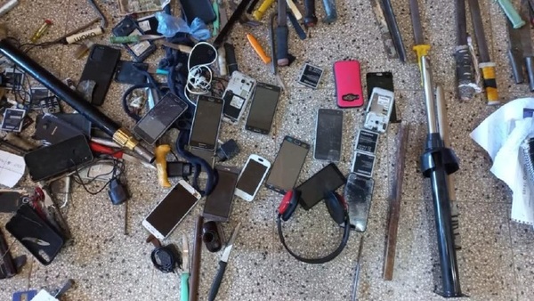 Diario HOY | Requisa sorpresa en la cárcel de Itapúa: incautan estoques, celulares y droga