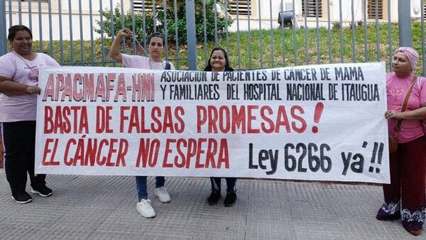 Pacientes con cáncer reclaman recorte y stock cero de medicamentos