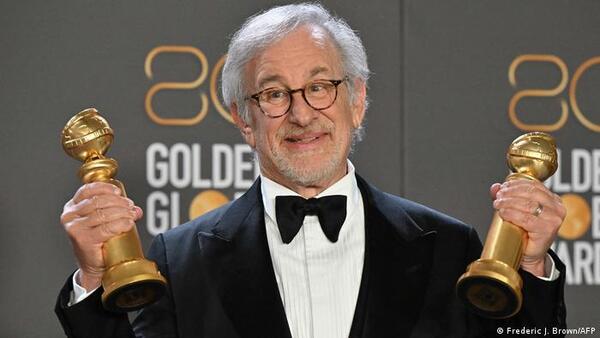 Spielberg, Del Toro y Mitre triunfan en los Globos de Oro