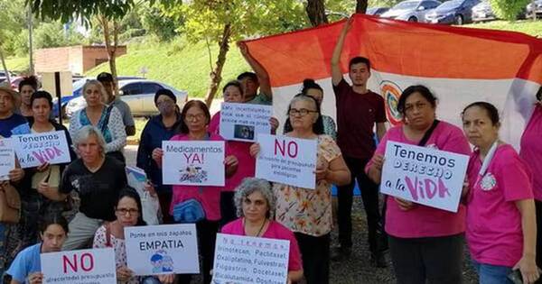 La Nación / Gremios de pacientes se manifiestan hoy