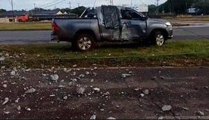 Hijo de medicos accidentados en Foz está mejorando