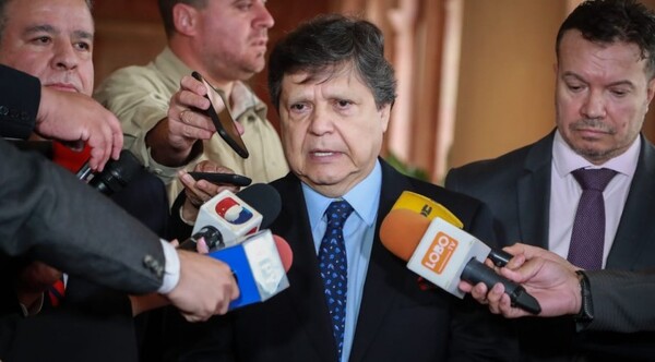 Diario HOY | Euclides, molesto con las críticas: “No voy a restar votos”