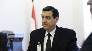 Mantienen en prisión al exministro de Agricultura Enzo Cardozo - Radio Imperio