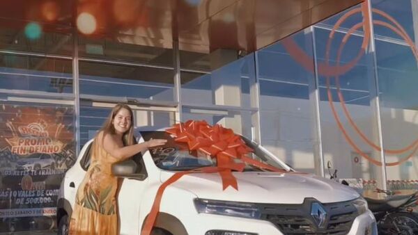 Ganó un auto y le preguntan qué color usó en Año Nuevo