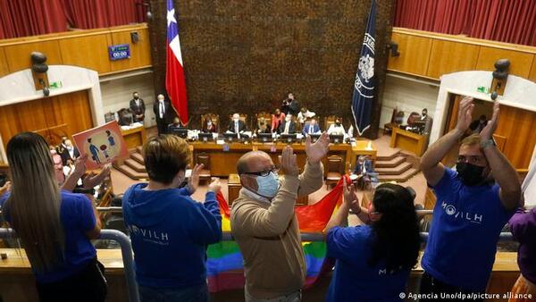 Parlamento chileno aprueba reforma que habilita nuevo proceso constituyente