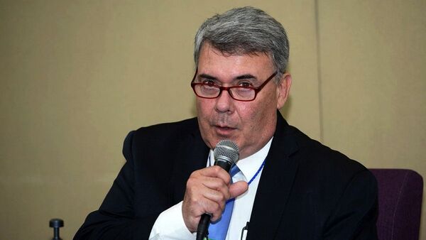 Dos falsas víctimas de la dictadura intentan millonaria estafa al Estado