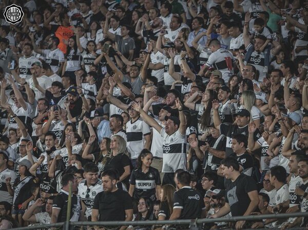 Conmemoran día del hincha de Olimpia: “nunca dejamos de buscar la siguiente estrella”