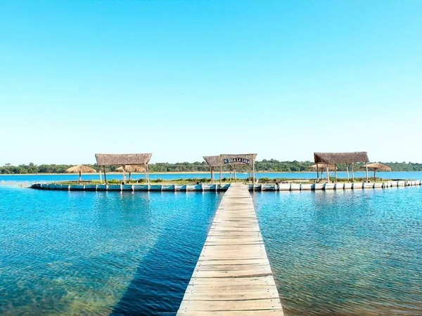 Laguna Blanca: Piden a bañistas que no alimenten a los pececitos para no atraer pirañas - Megacadena — Últimas Noticias de Paraguay