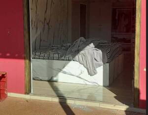 Oky bala: Por segunda vez, matones se "pulsean" por una casa en Pedro Juan