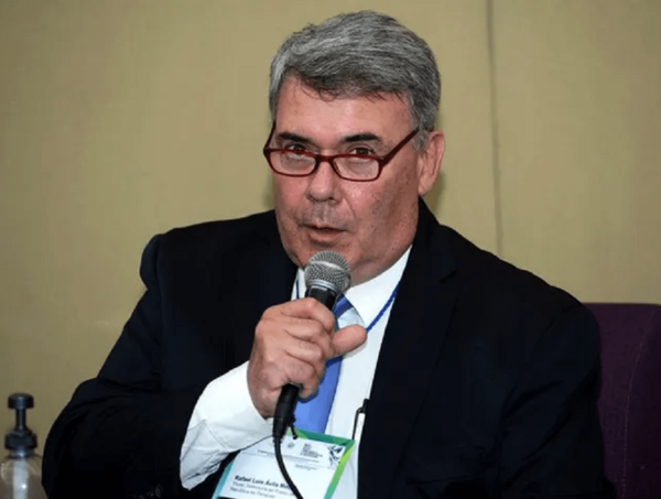 Defensor del pueblo denunciará supuestas falsas víctimas de la dictadura · Radio Monumental 1080 AM