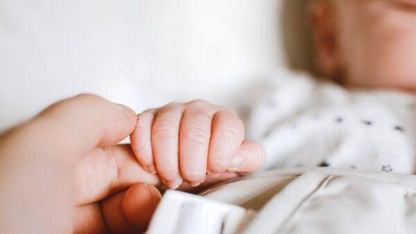 Falleció el bebé que nació con 5,5 kilos