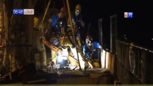 Mujer cayó del mirador de Itá Pytã Punta tras derrumbe - Paraguaype.com