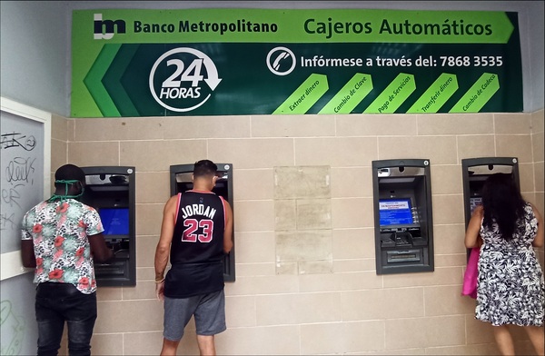Cuba limita las retiradas de efectivo para personas naturales - MarketData