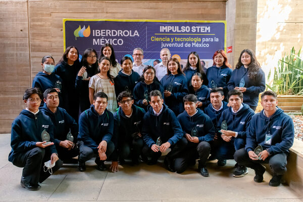 Premian a Iberdrola México por impulsar carreras STEM en el estado de Oaxaca - MarketData