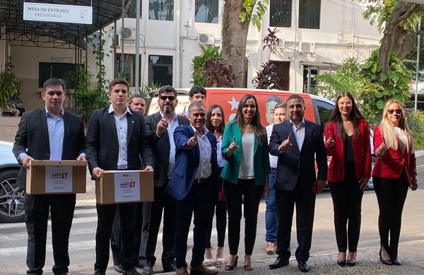 ANR inscribió candidaturas para las elecciones generales
