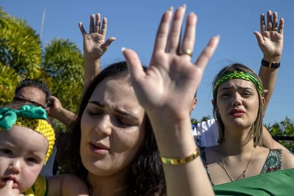 Policía encuentra texto que permitiría a Bolsonaro interferir en elecciones - Mundo - ABC Color