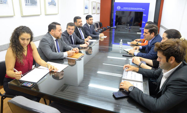Cancillería y Senacsa coordinan acciones para habilitación de nuevos mercados para la carne - .::Agencia IP::.