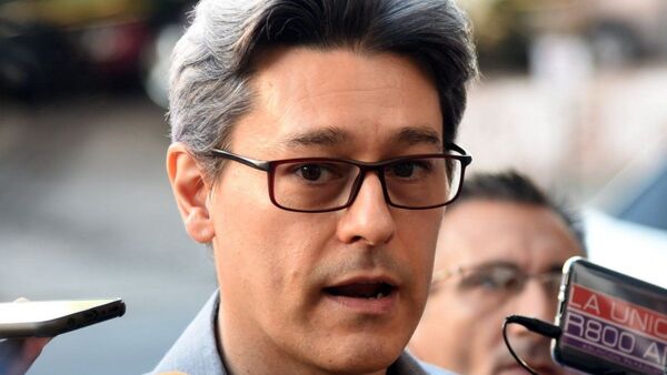 Tras polémica en caso Ferreiro, Soares renuncia a su candidatura