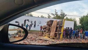 Ypacaraí: Accidente deja tres heridos y un fallecido