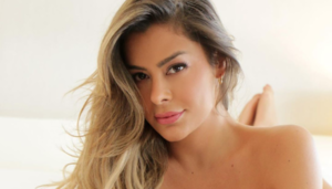 Diario HOY | Larissa Riquelme debuta en plataforma de contenido para adultos, "DivasPlay"