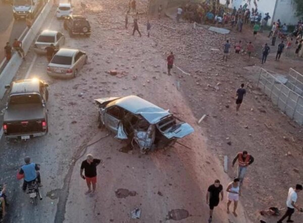 Diario HOY | Camión sin frenos ocasiona fatal accidente en Pedrozo