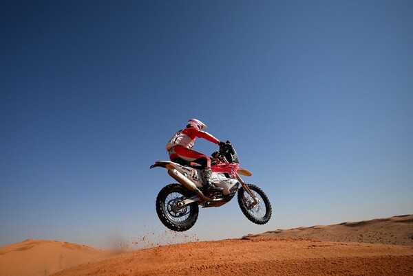 Diario HOY | El chileno Cornejo gana la 12.ª etapa del Dakar 2023 en motos