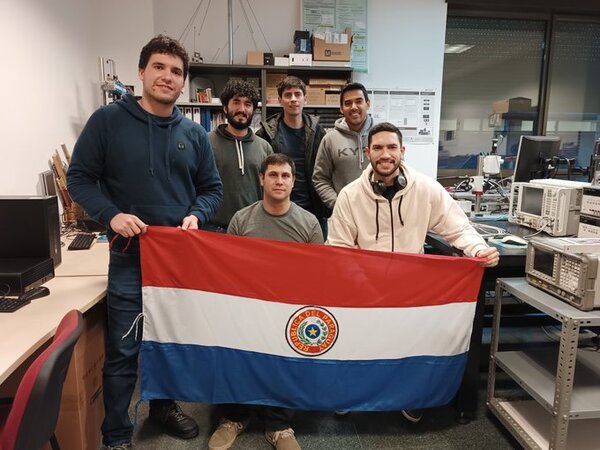 Becarios de Becal se destacan en España con investigación en campo electromagnético - .::Agencia IP::.