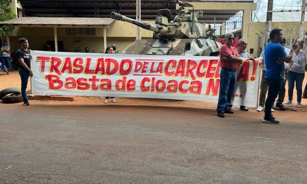 Vecinos cansados de insalubridad exigen traslado de penitenciaría de CDE